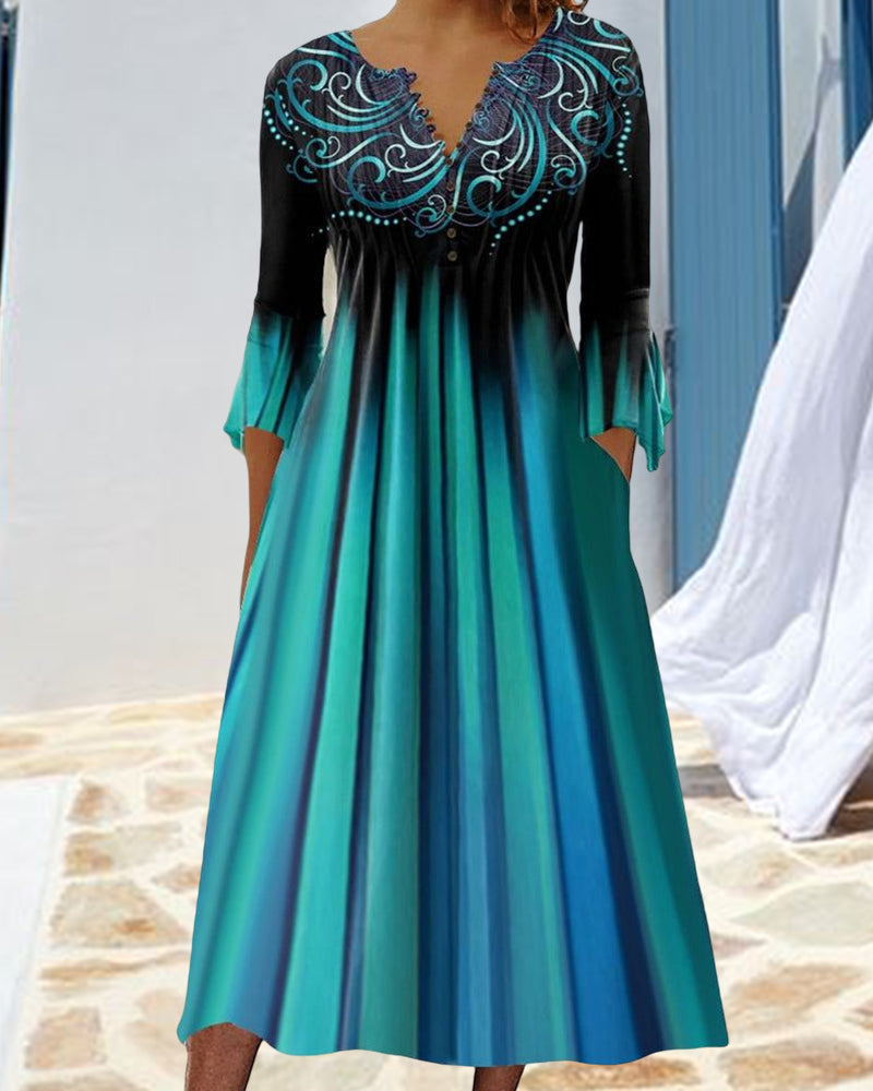 Kleid Mit V-Ausschnitt Und Farbverlauf